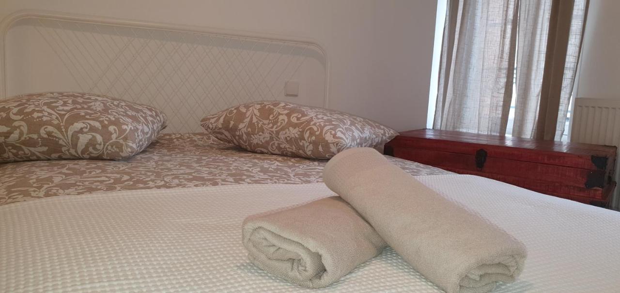 Santocha : Appartement En Plein Coeur De Ville ! 카르카손 외부 사진