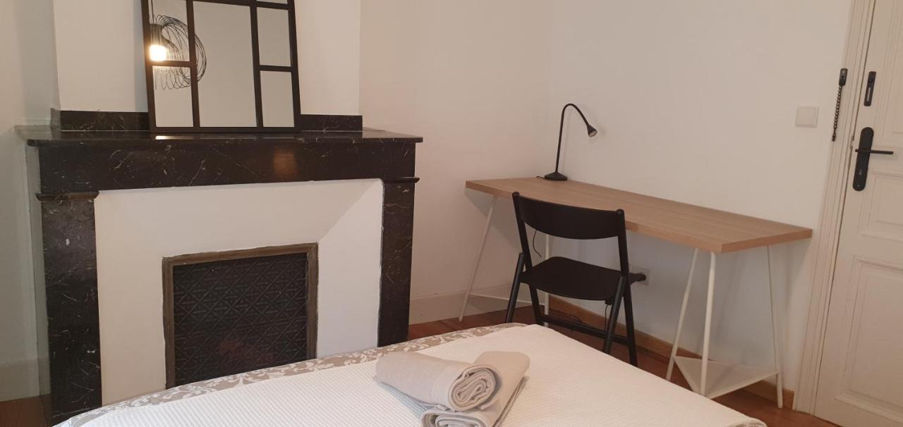 Santocha : Appartement En Plein Coeur De Ville ! 카르카손 외부 사진
