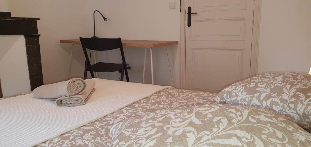Santocha : Appartement En Plein Coeur De Ville ! 카르카손 외부 사진
